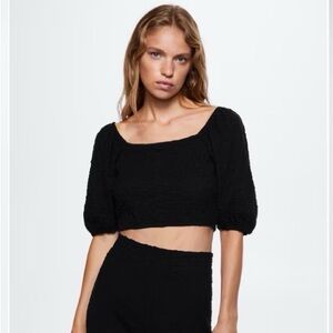 Mango Top with Balloon Sleeves